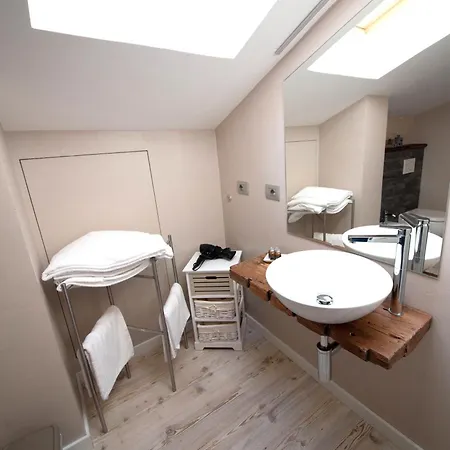 Chez Maghy Apartament